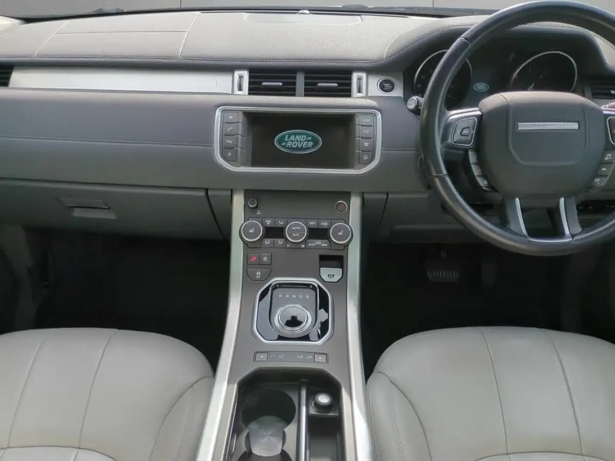 2018-land-rover-range-rover-evoque-20td4-se-tech-hatchback-5d-auto-big-9