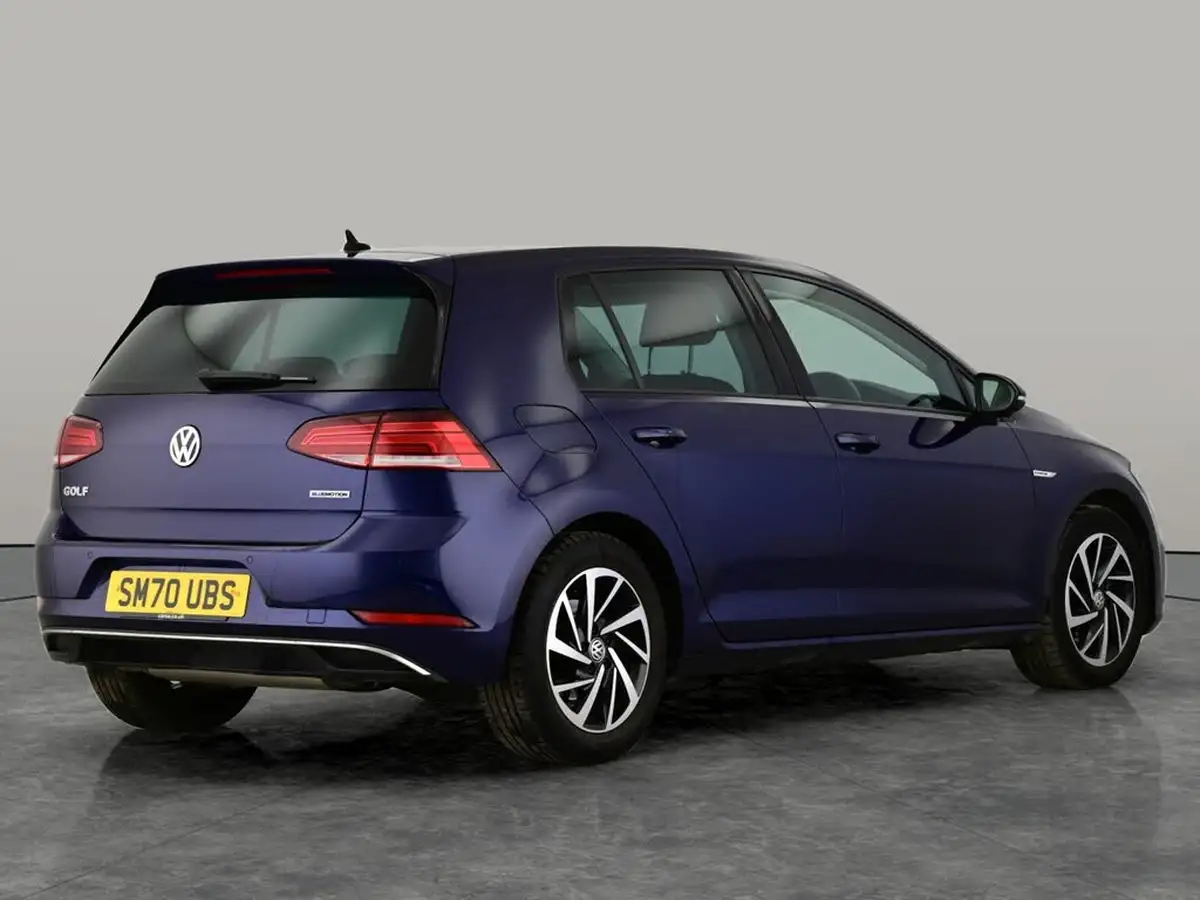 2020-volkswagen-golf-15-tsi-match-edition-130ps-hatchback-big-5