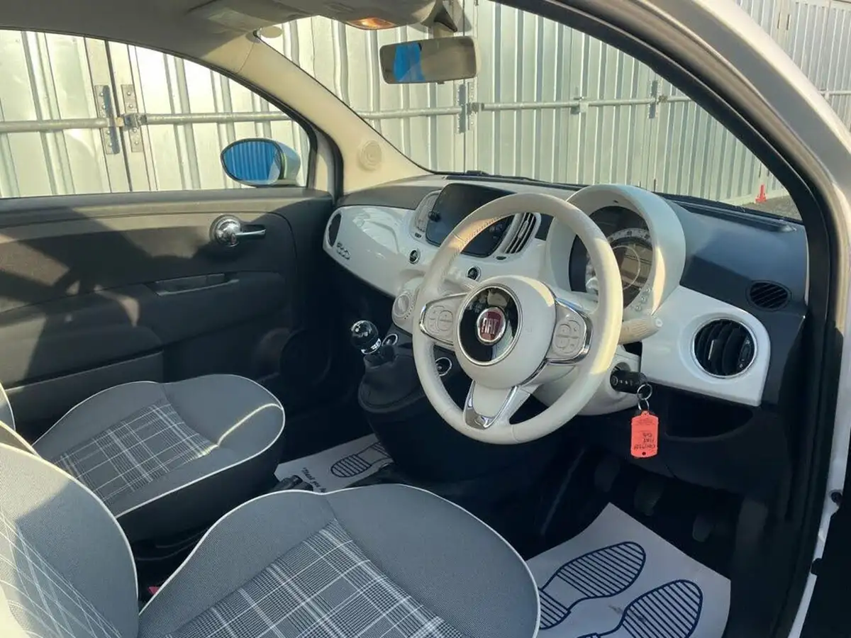 2019-fiat-500-12-lounge-big-15