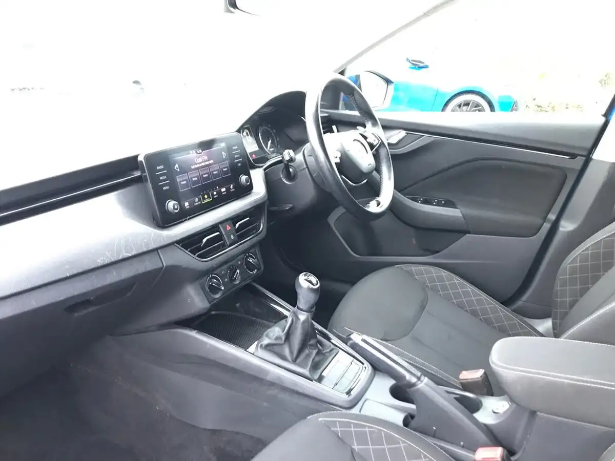 2021-skoda-scala-10-tsi-se-109ps-big-4