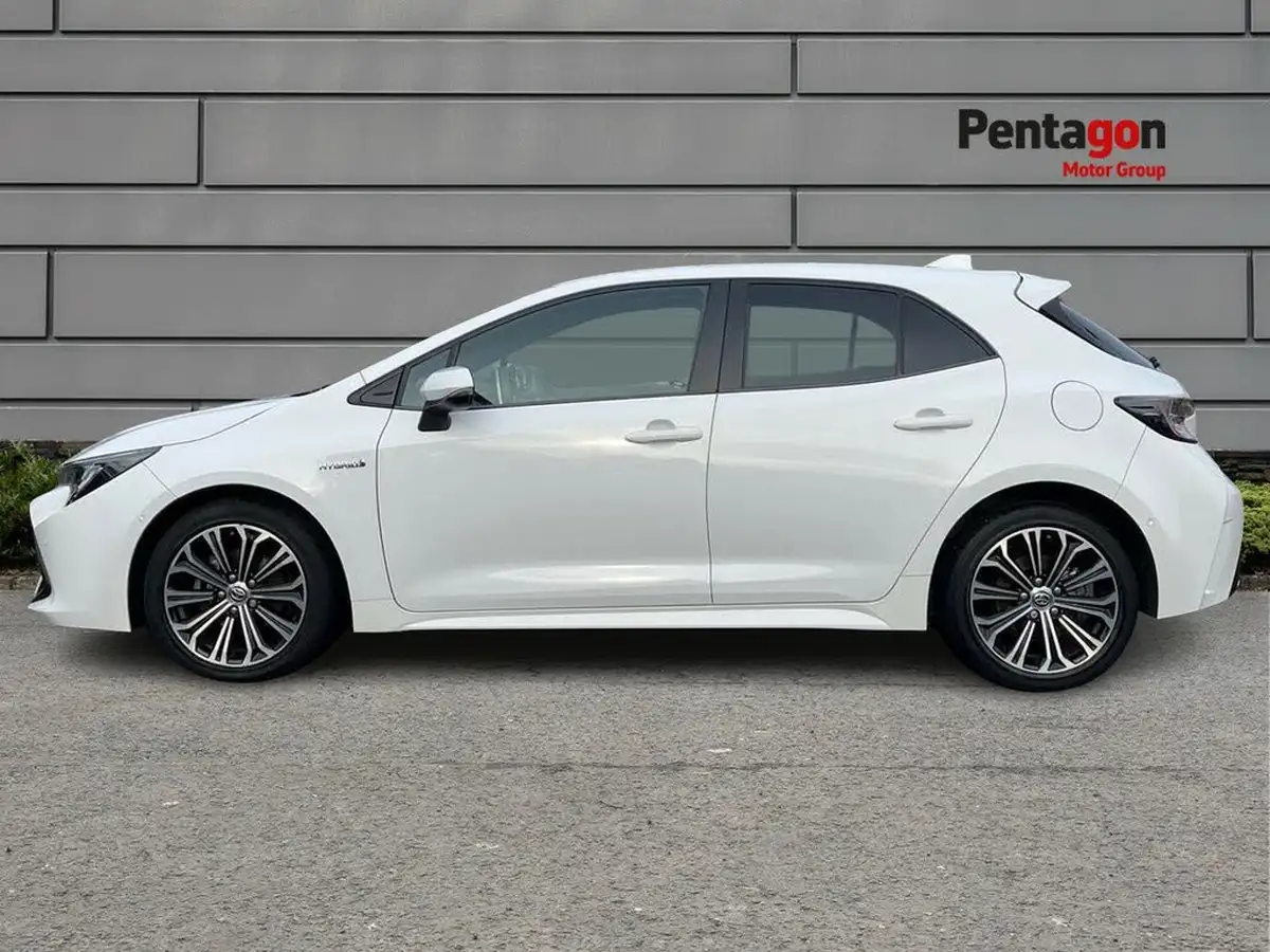 2020-toyota-corolla-18-vvt-i-design-spare-wheel-hatchback-5d-big-11