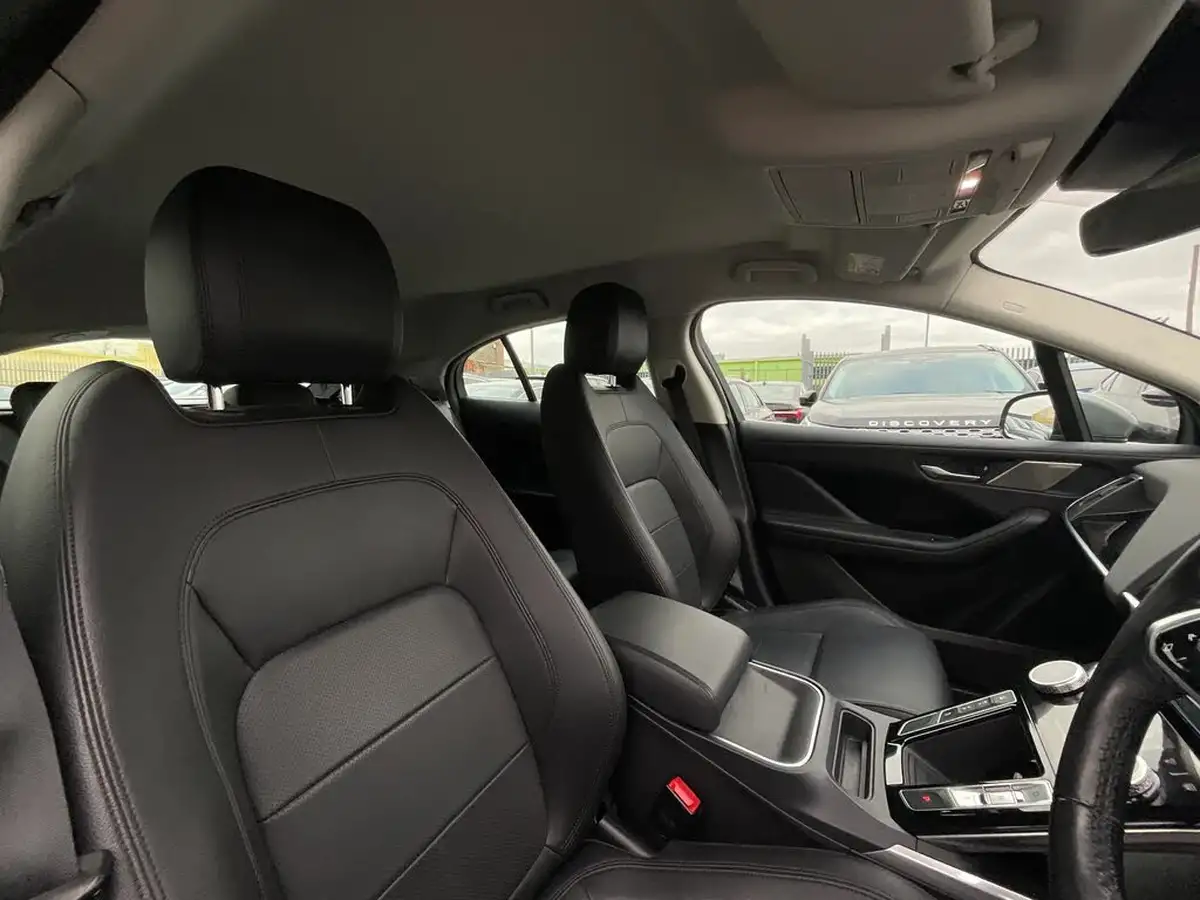 2020-jaguar-i-pace-ev400-s-big-7