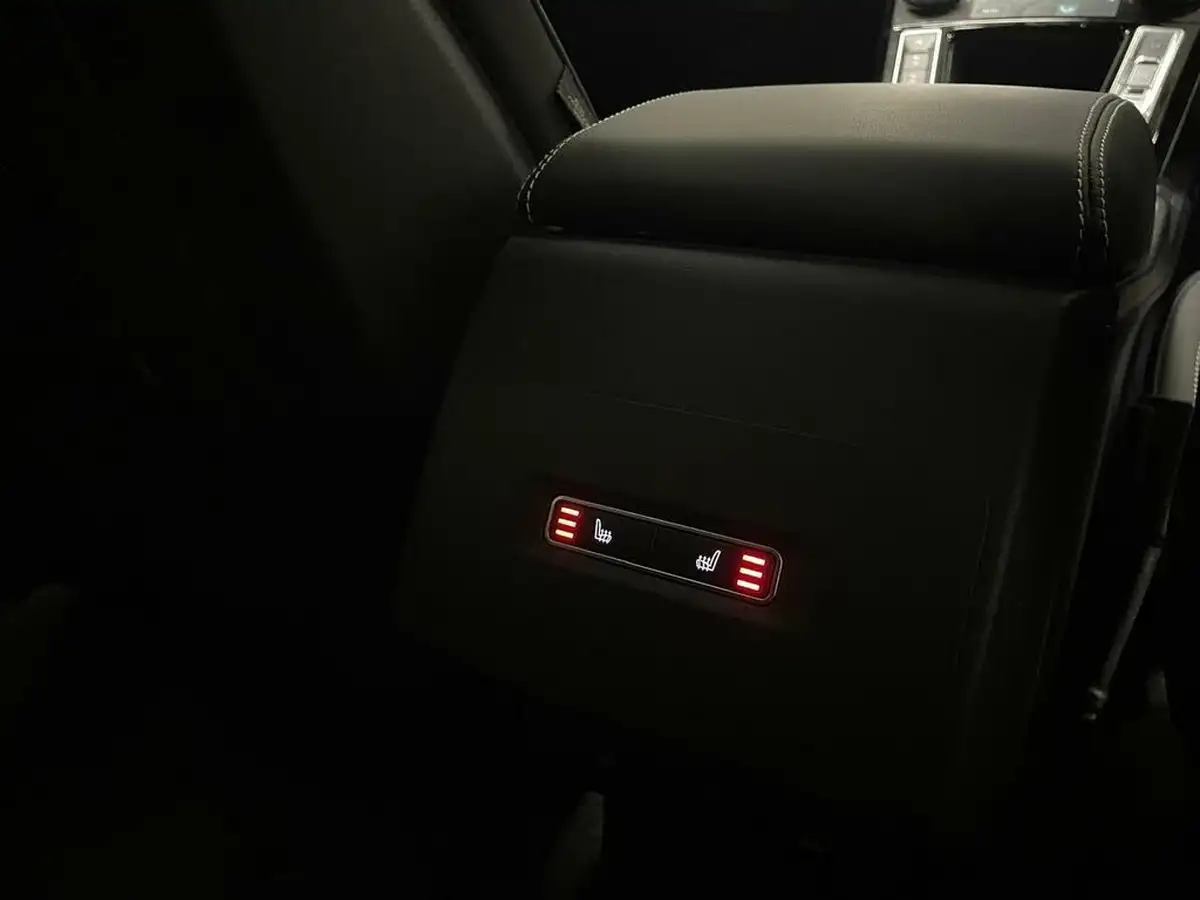 2019-jaguar-i-pace-ev400-hse-big-23