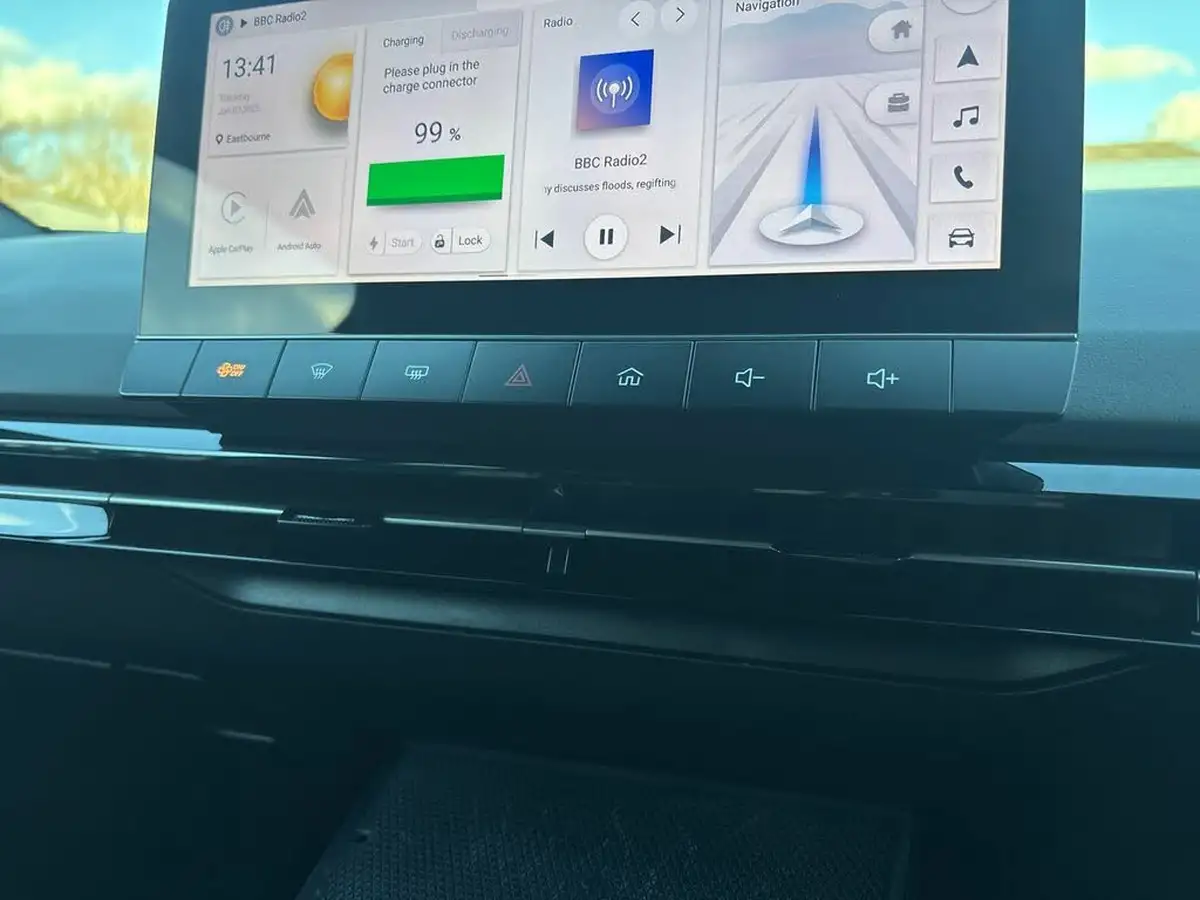 2024-mg-mg4-e-xpower-ev-big-16