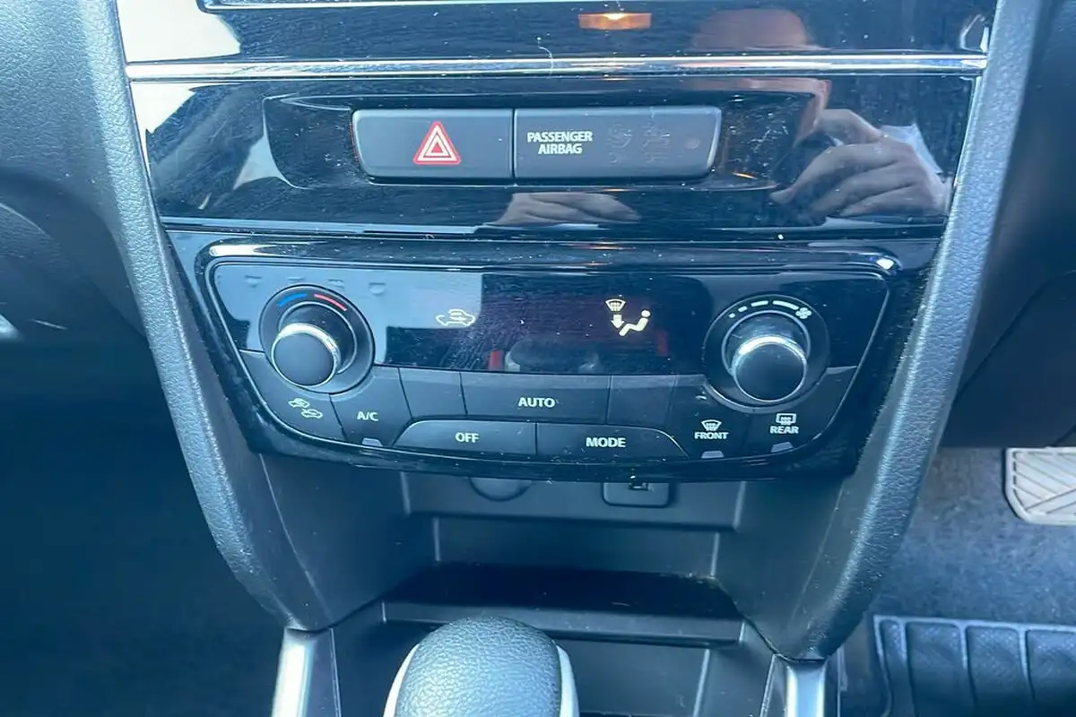 2019-suzuki-vitara-10-boosterjet-sz-t-auto-big-14