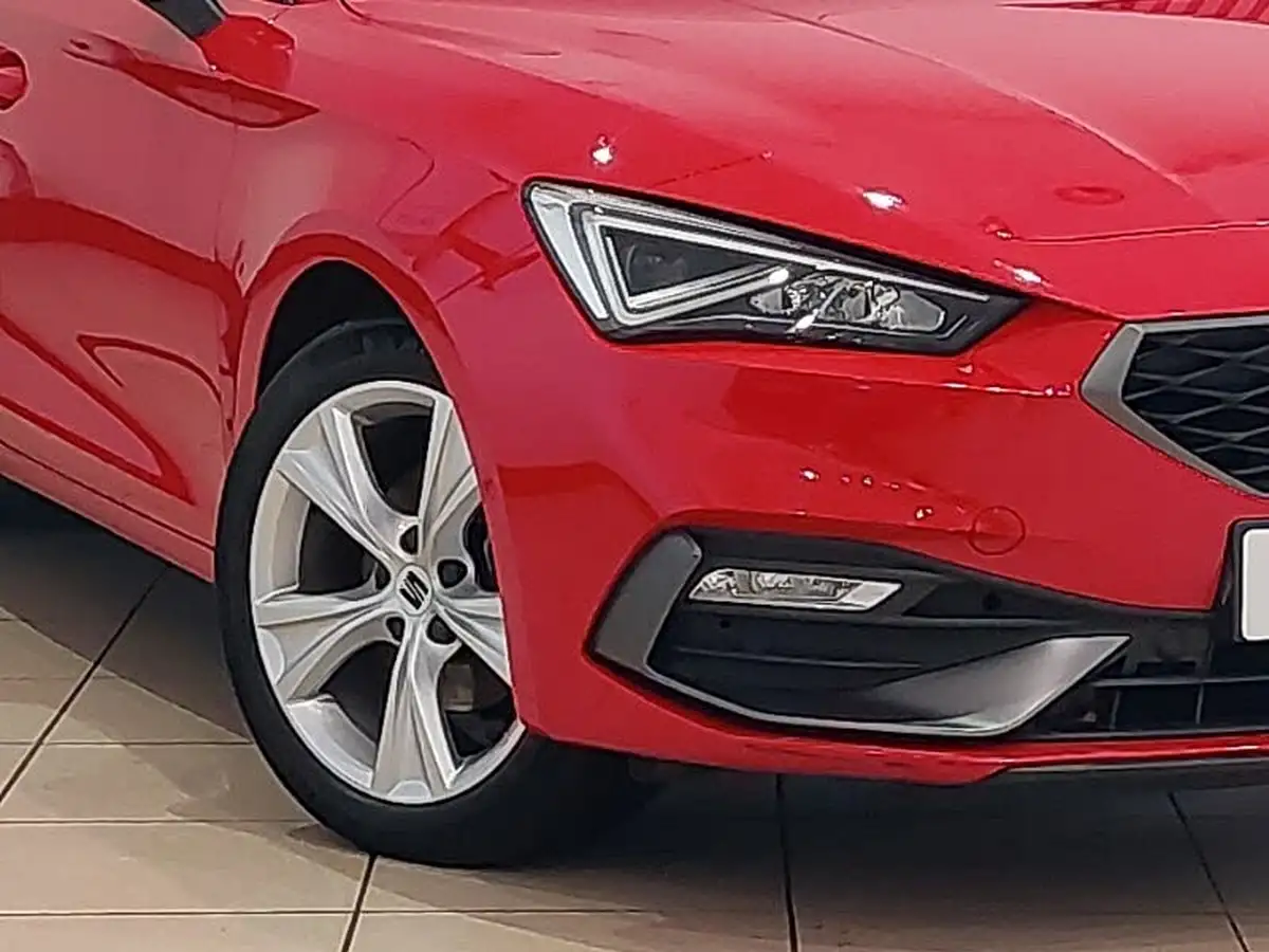 2020-seat-leon-15-tsi-evo-fr-130ps-hatchback-big-8