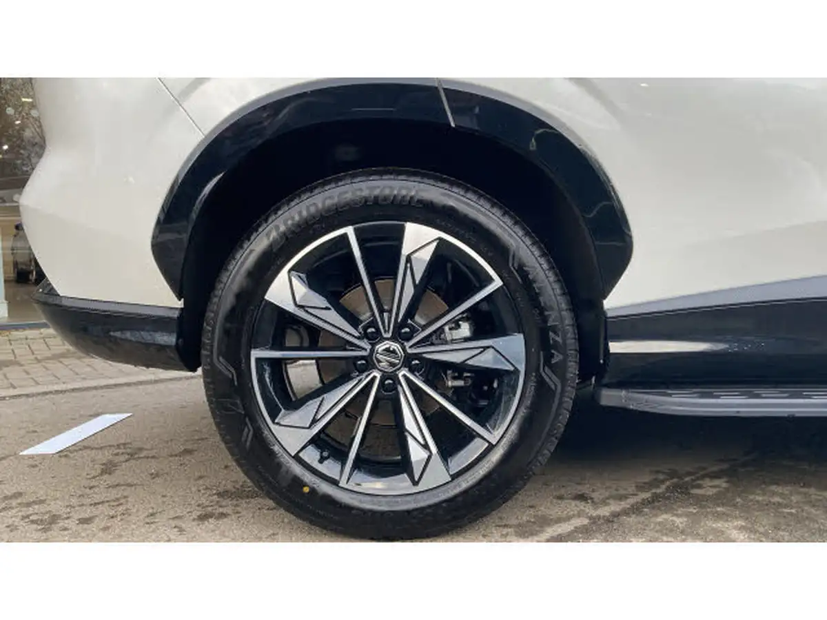 2025-mg-hs-15t-gdi-trophy-273ps-plug-in-hybrid-1496cc-auto-big-6