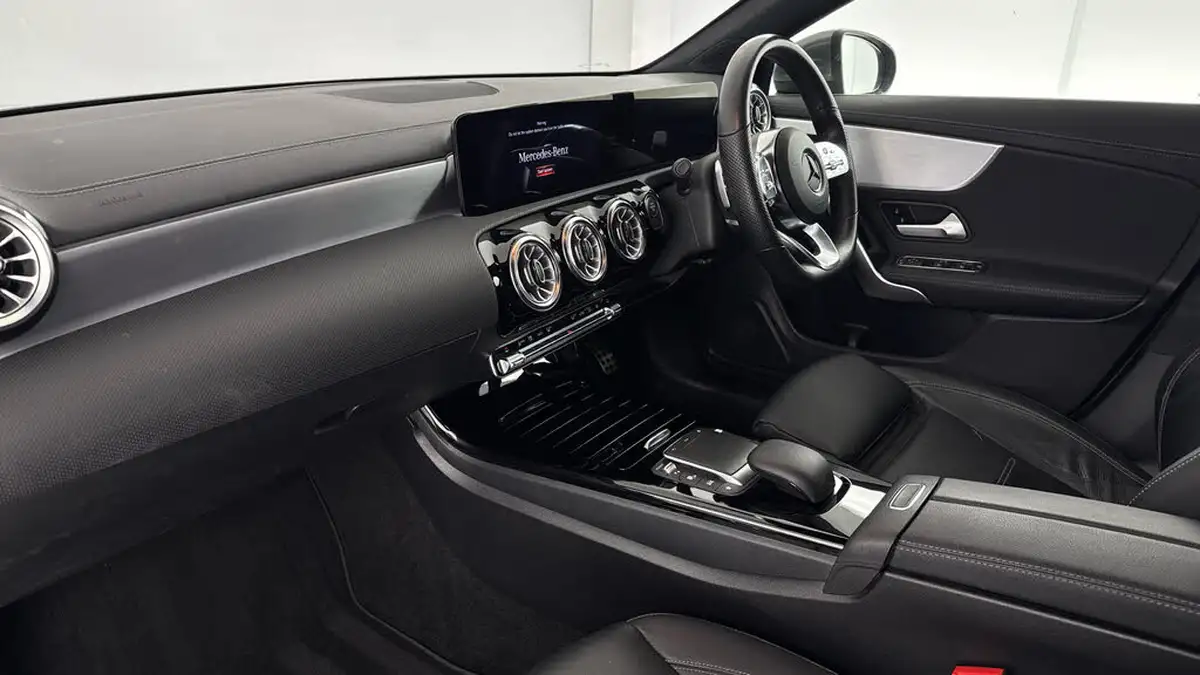2021-mercedes-benz-cla-13-cla-250e-amg-line-premium-shooting-brake-5d-big-8