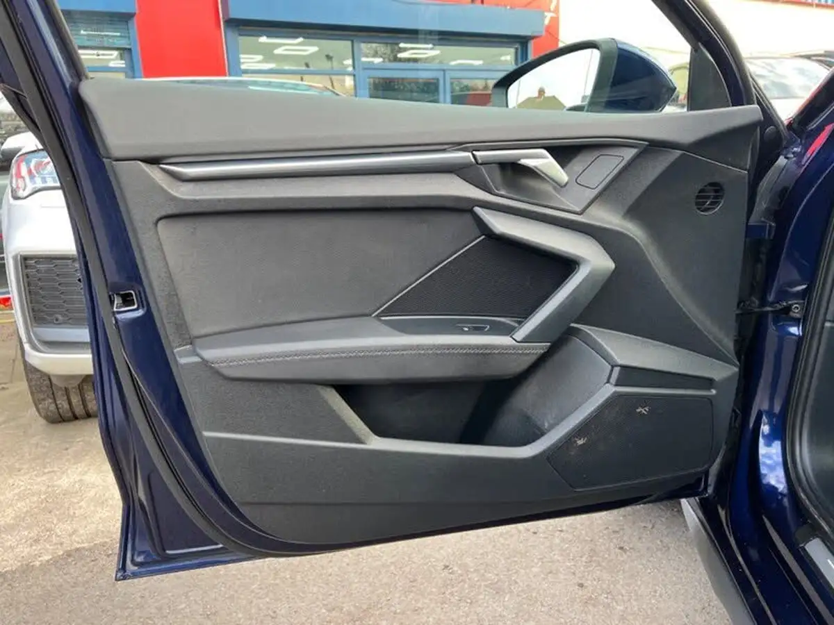 2023-audi-a3-10-30-tfsi-s-line-sportback-5d-tronic-big-52