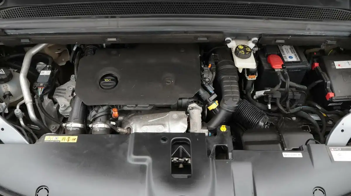 2022-citroen-grand-c4-spacetourer-15bluehdi-shine-eat8-big-19