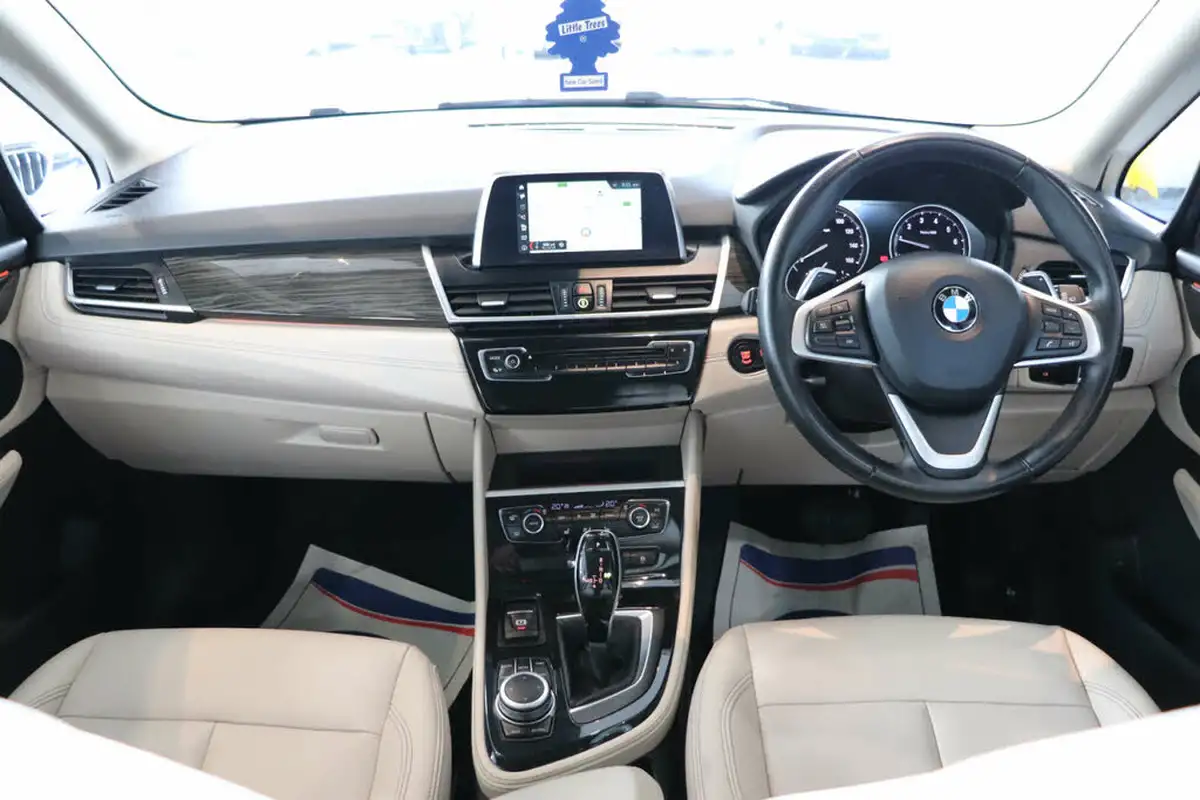 2019-bmw-2-series-20-220i-luxury-gran-big-13