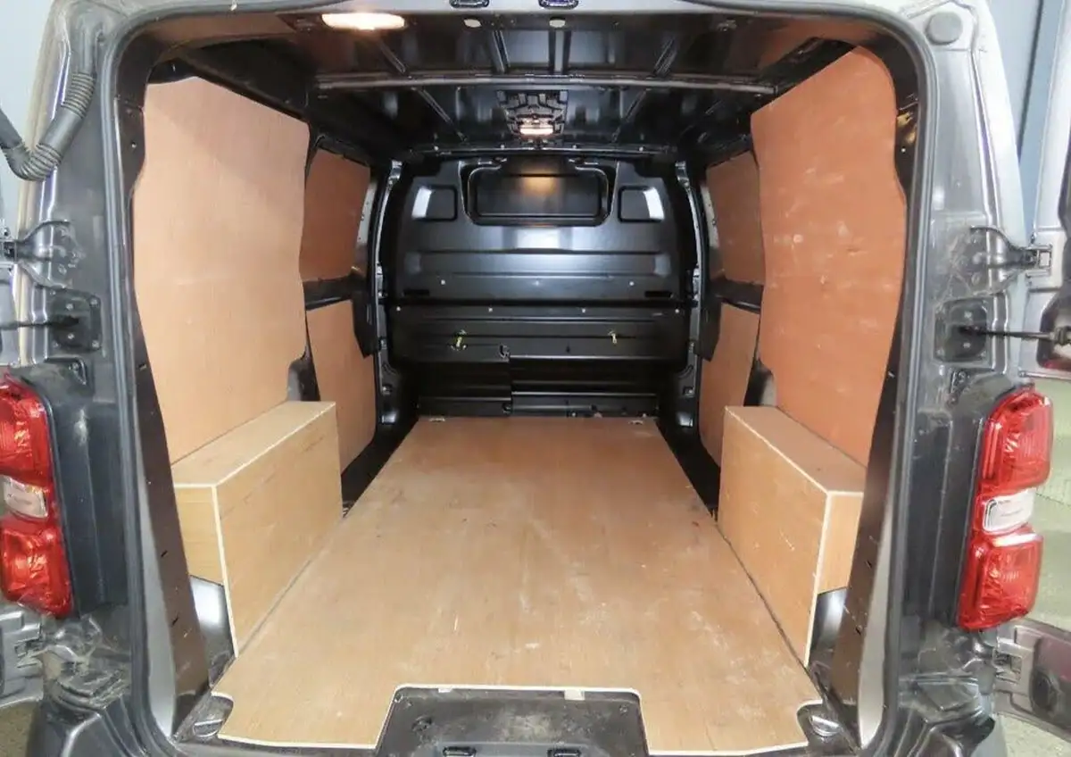 2022-fiat-scudo-20jtd-business-145hpeu6d-swb-panel-big-5