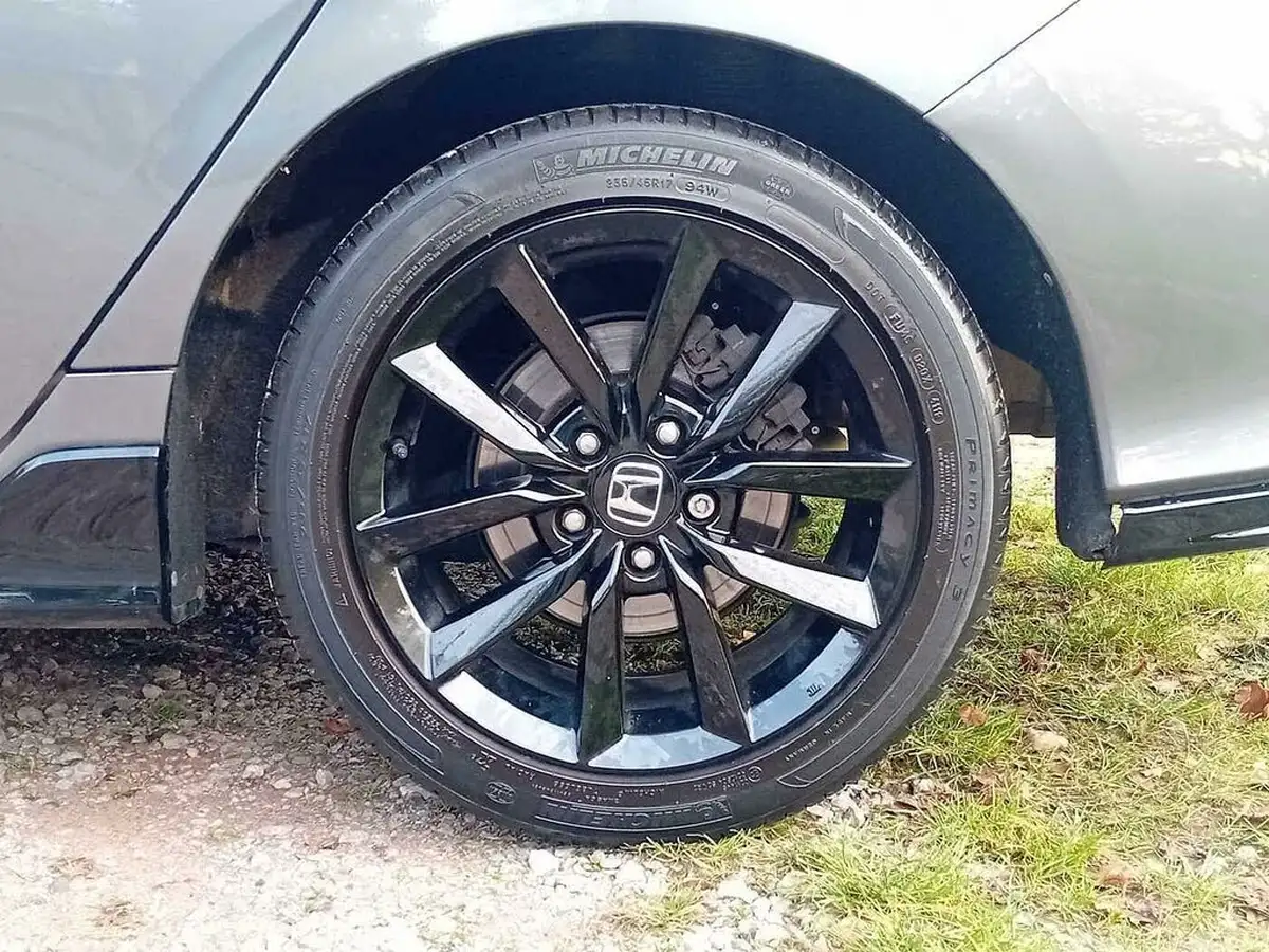 2021-honda-civic-10-vtec-turbo-ex-ss-hatchback-5d-cvt-big-8