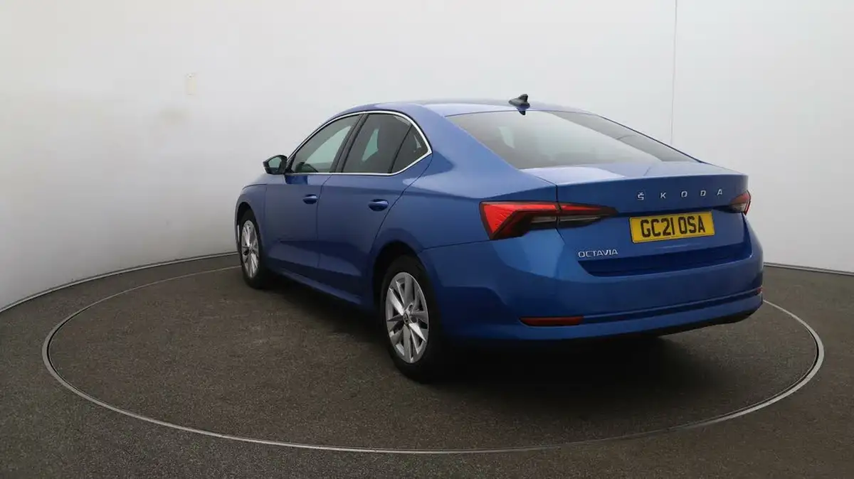 2021-skoda-octavia-15-tsi-se-l-hatchback-big-59