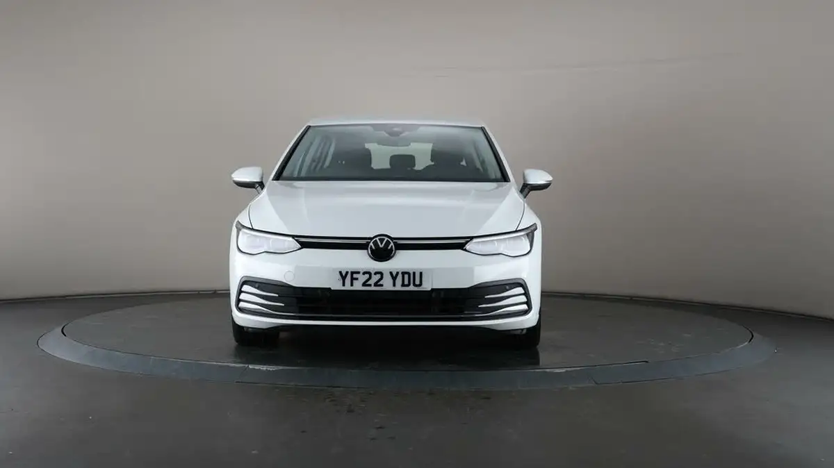 2022-volkswagen-golf-20tdi-style-150ps-hatchback-dsg-big-2