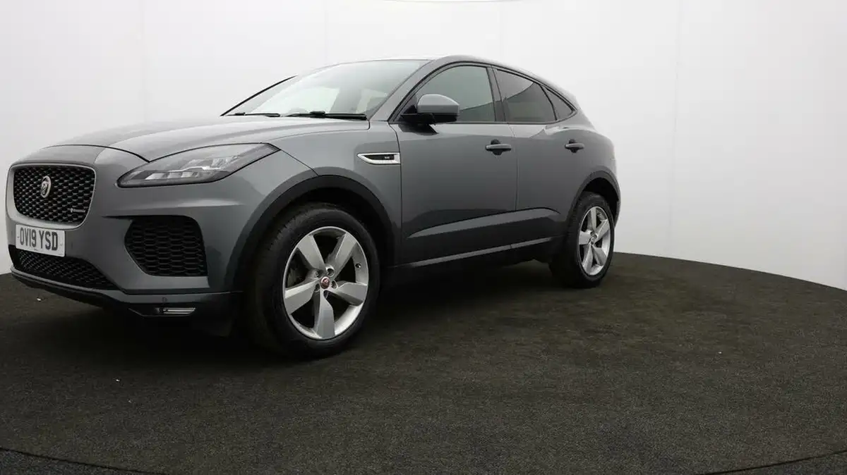 2019-jaguar-e-pace-20-i4d-r-dynamic-se-180ps-awd-auto-big-53