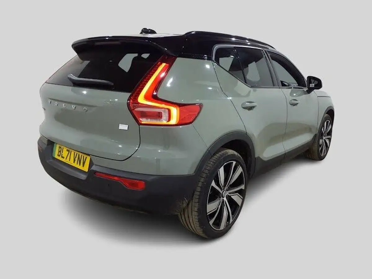 2022-volvo-xc40-e-recharge-pro-big-4