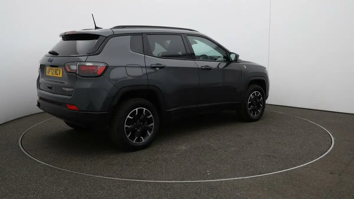 2023-jeep-compass-13-gse-trailhawk-big-48