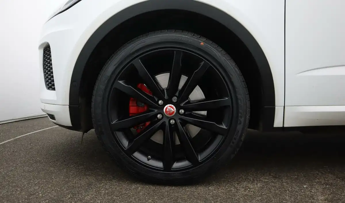 2018-jaguar-e-pace-20-i4d-r-dynamic-hse-180ps-big-18