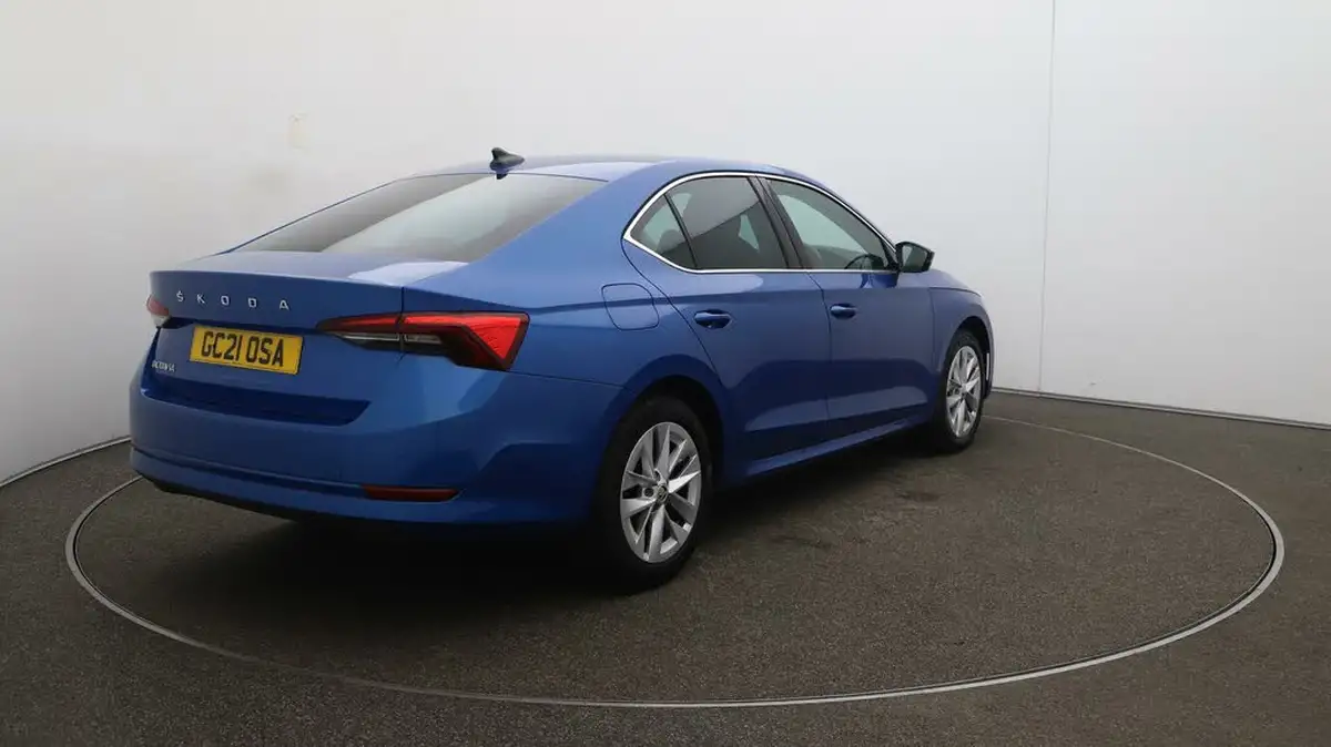 2021-skoda-octavia-15-tsi-se-l-hatchback-big-7