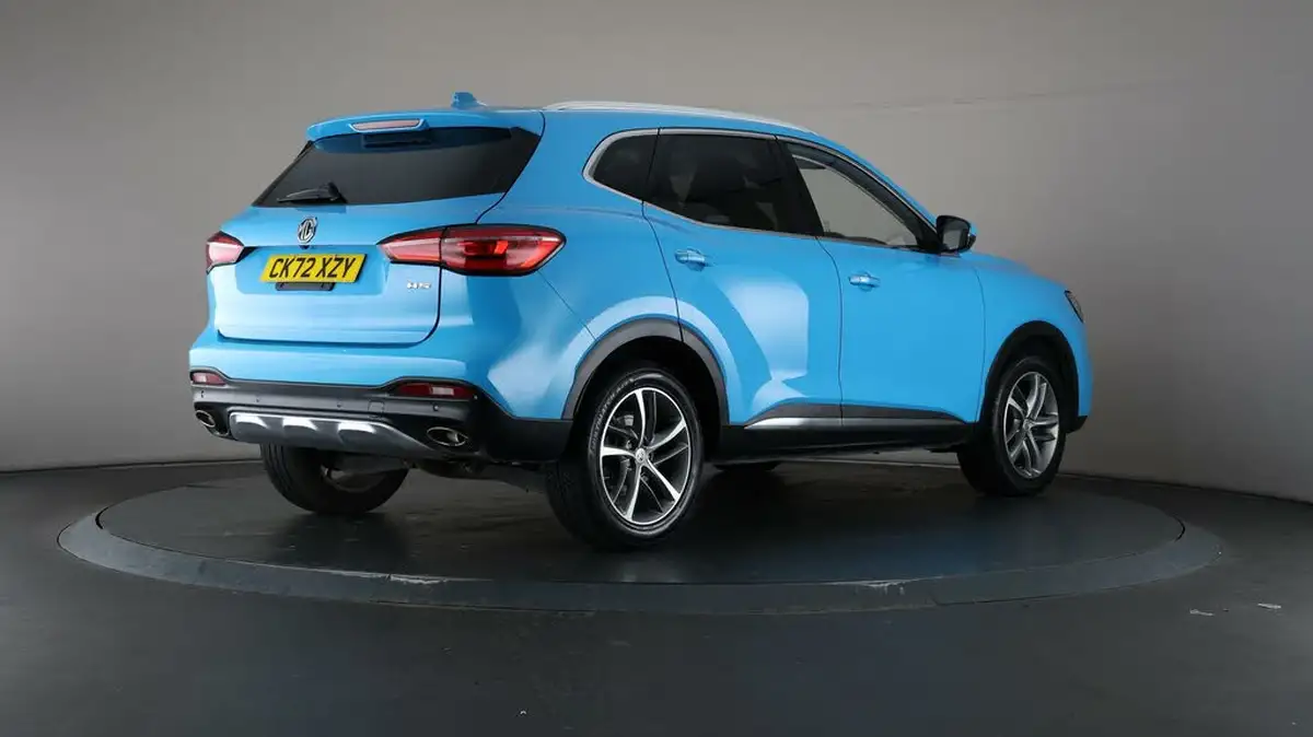 2022-mg-hs-15t-gdi-exclusive-162ps-big-66