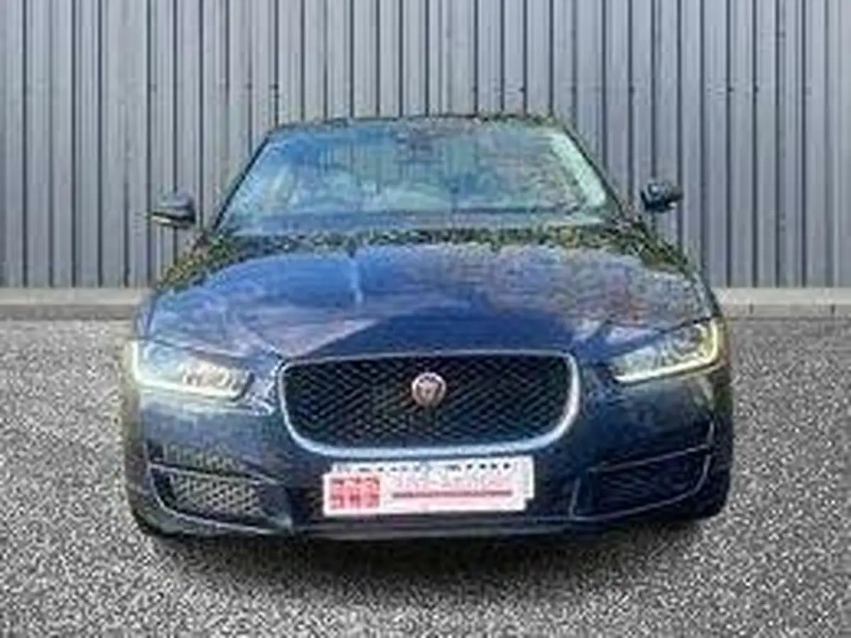 2015-jaguar-xe-20td-portfolio-180ps-auto-big-1