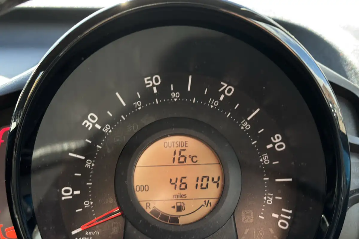 2021-citroen-c1-10-vti-shine-5d-big-13