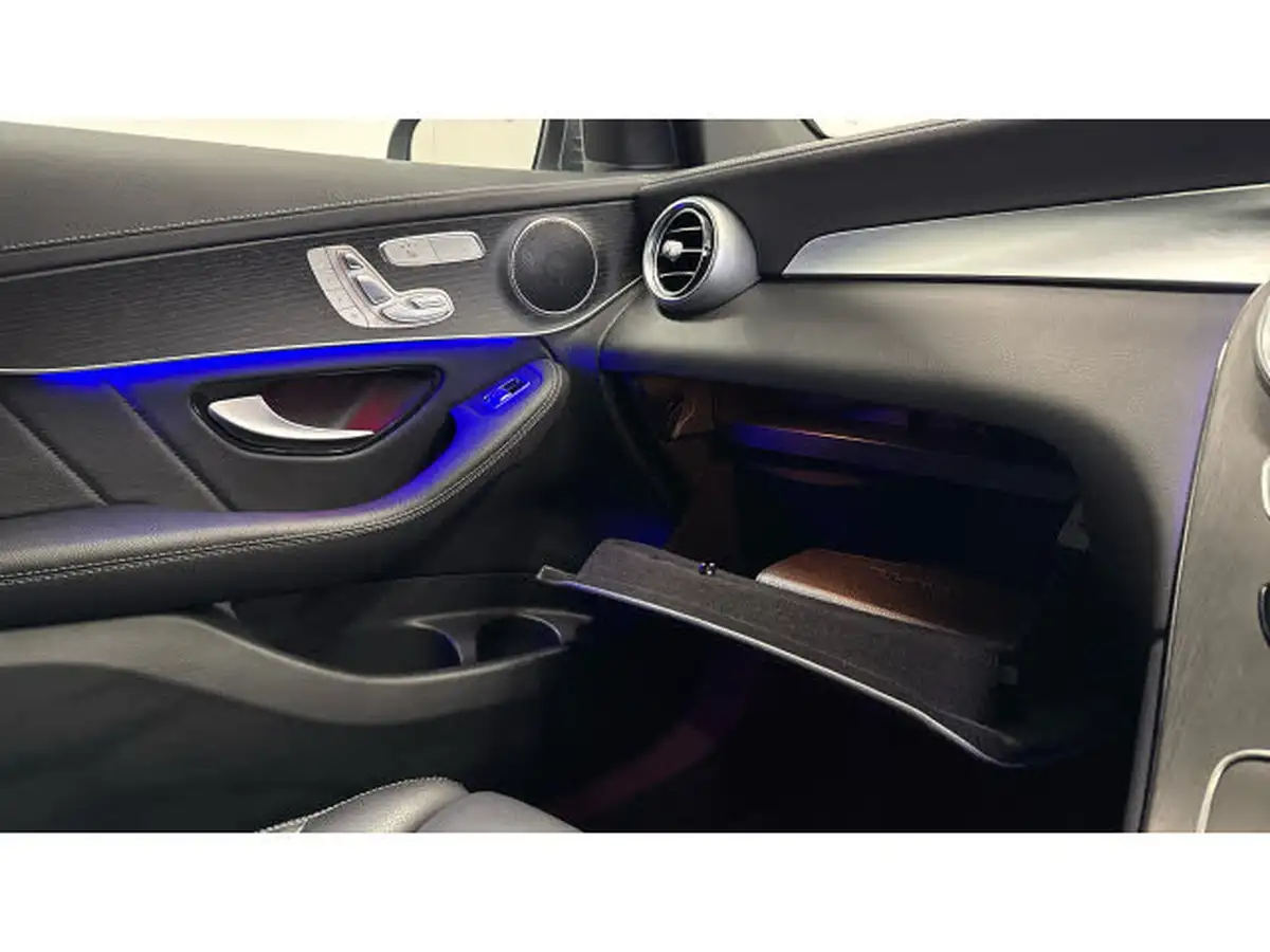 2022-mercedes-benz-glc-class-20d-glc300d-amg-line-premium-plus-244ps-coupe-4d-1950cc-big-33