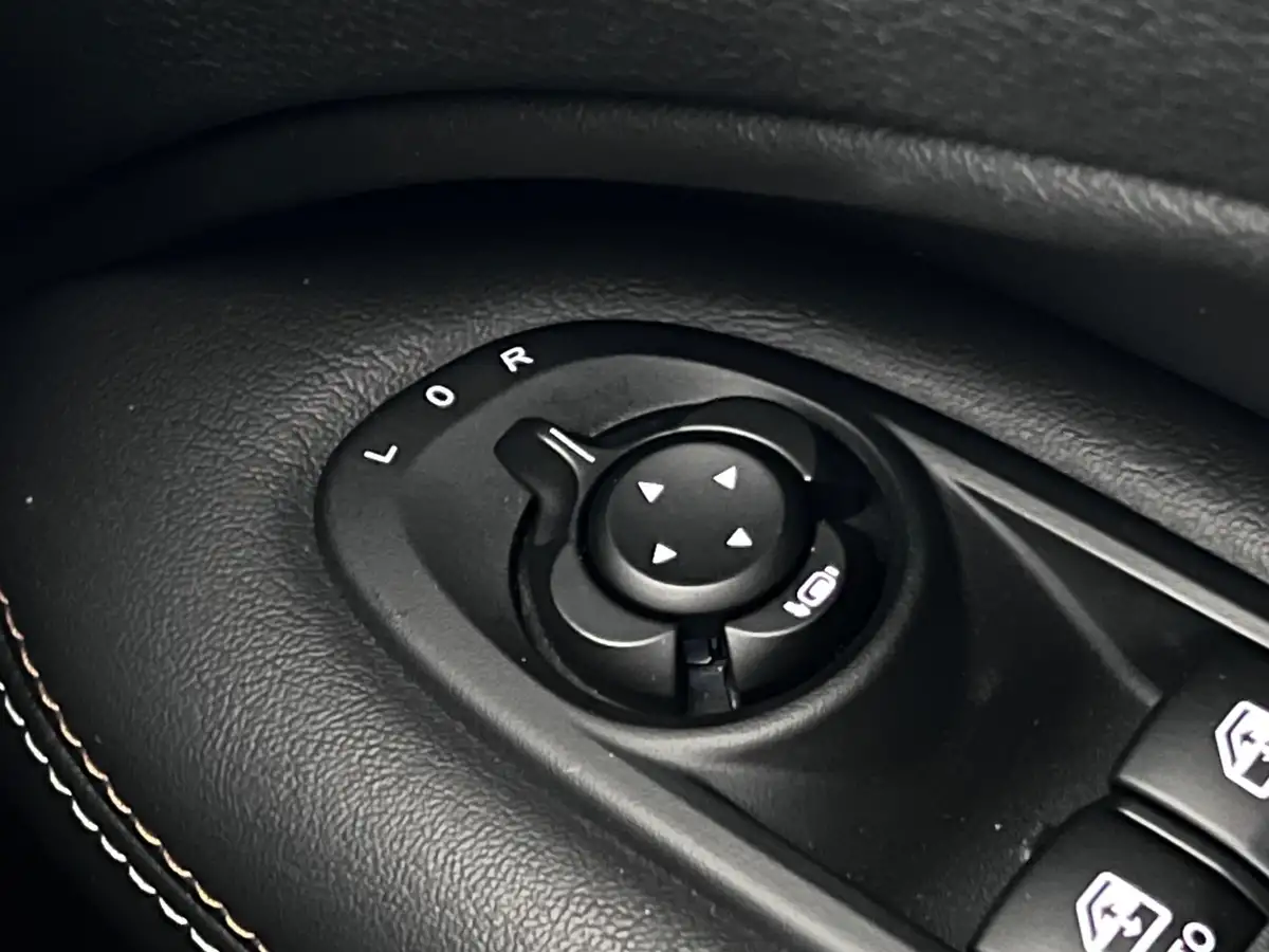 2020-jeep-compass-14-multiair-ii-longitude-138bhp-big-26