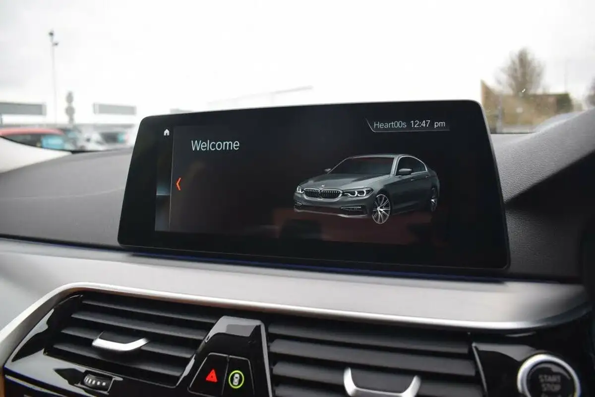 2018-bmw-5-series-20td-520d-se-190bhp-ss-efficientdynamics-saloon-4d-big-22