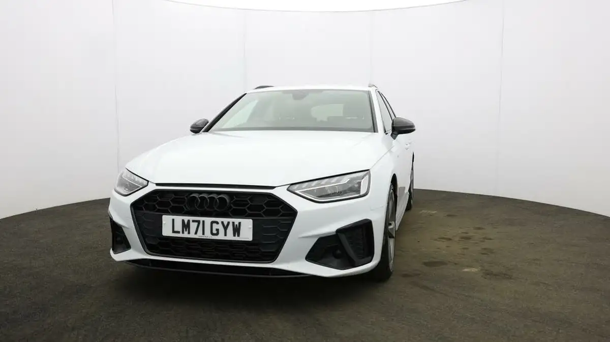2021-audi-a4-avant-20-35-tfsi-black-edition-big-33