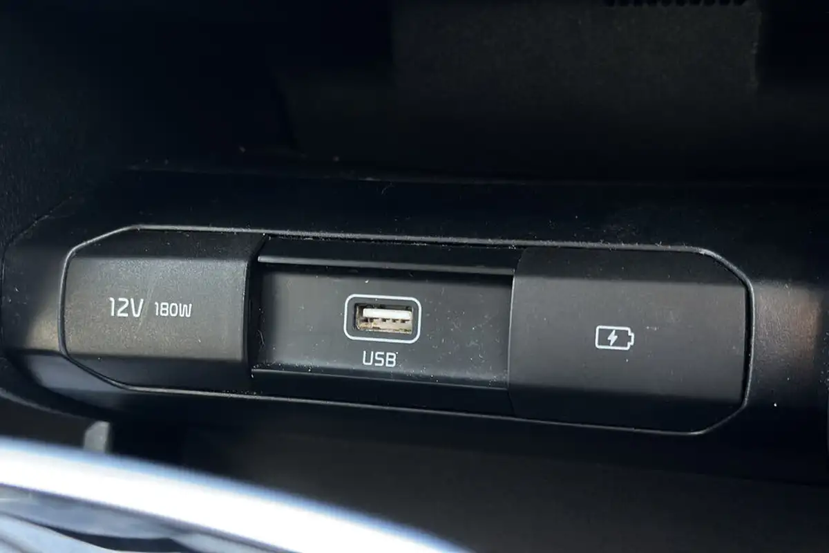 2021-kia-e-niro-ev-2-64-big-21