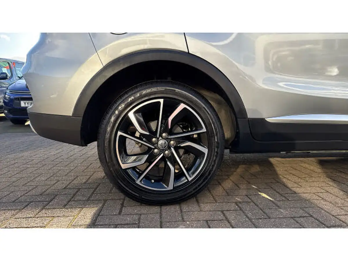 2024-mg-zs-suv-15-vti-tech-exclusive-big-6
