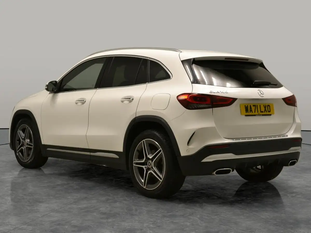 2021-mercedes-benz-gla-class-13-gla-180-amg-line-premium-1332cc-big-14