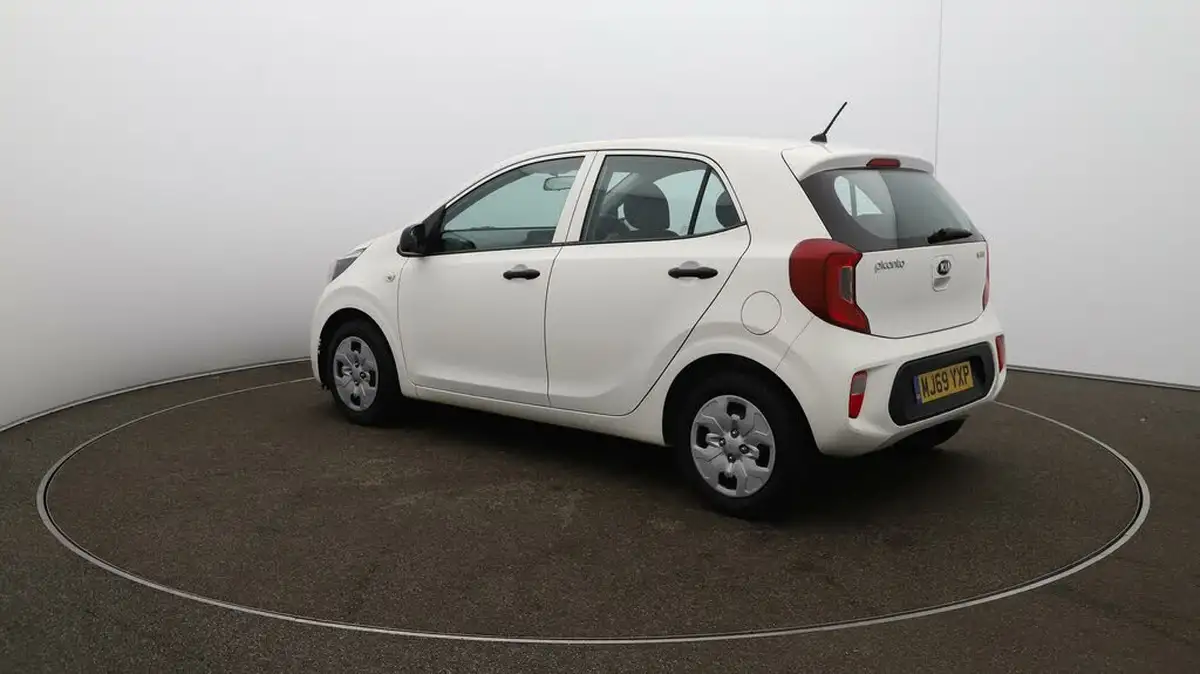 2020-kia-picanto-10-1-isg-adap-4-seats-big-5