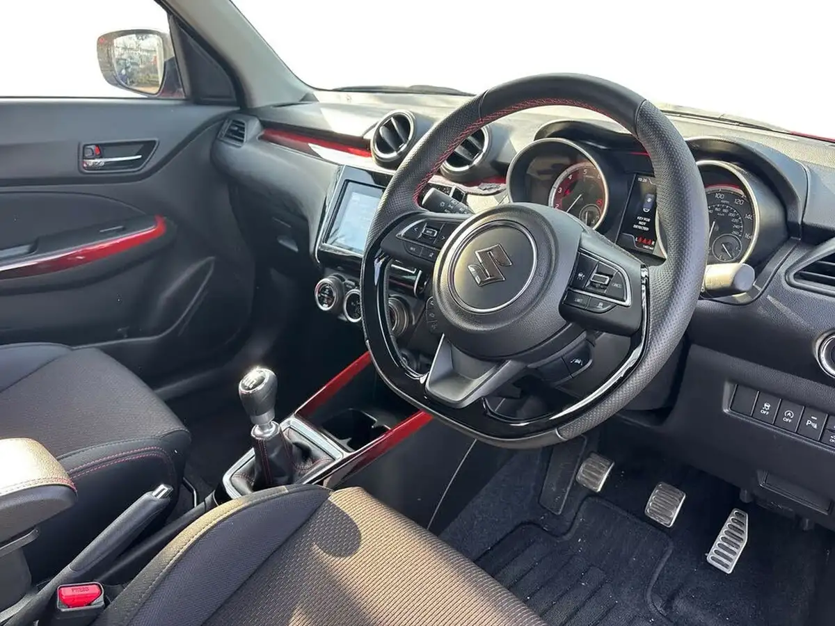 2023-suzuki-swift-14-boosterjet-sport-big-9