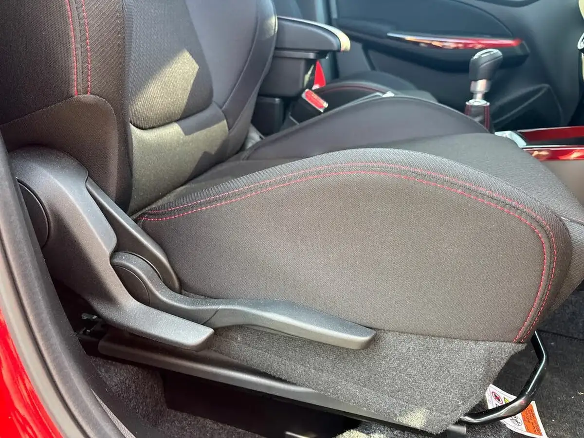 2023-suzuki-swift-14-boosterjet-sport-big-34