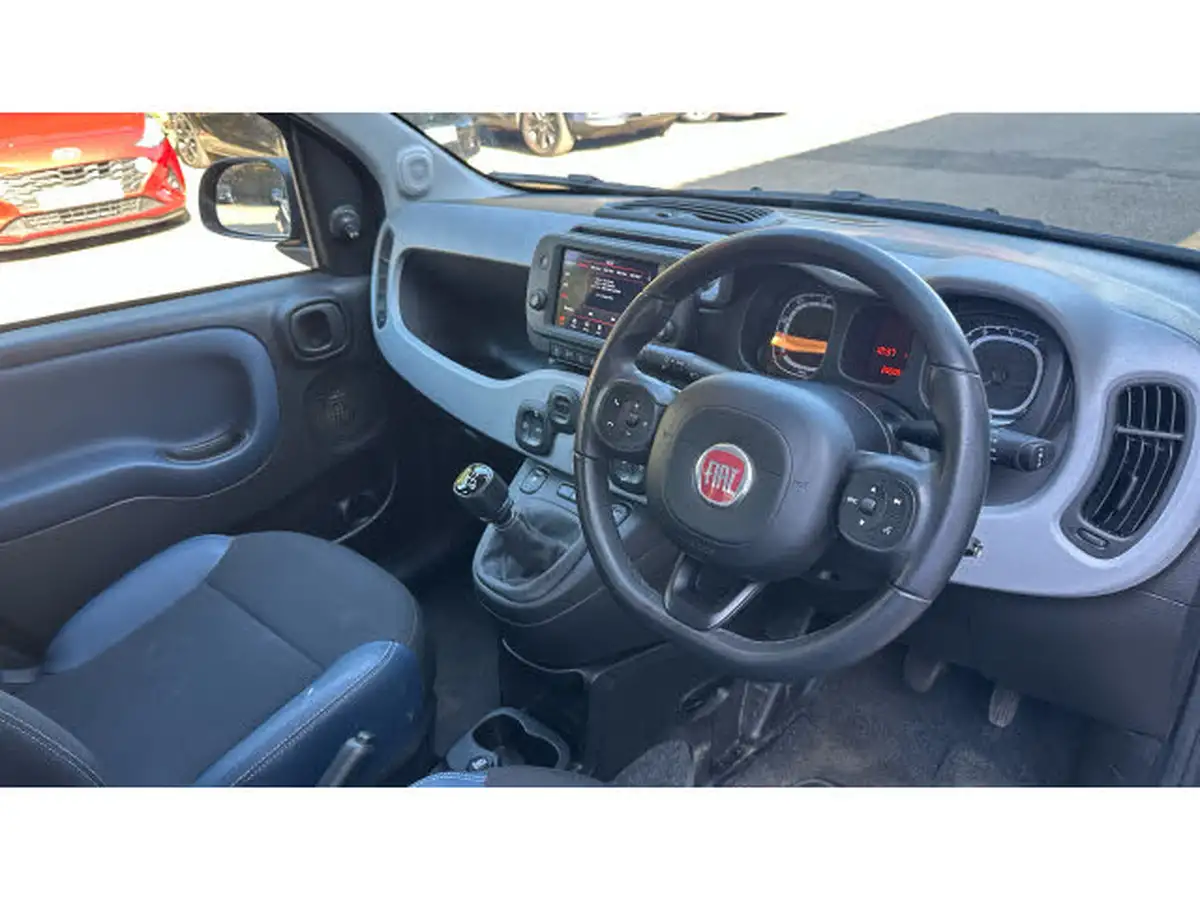 2021-fiat-panda-10-city-cross-big-10