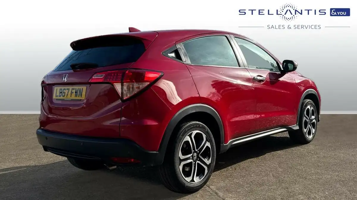 2018-honda-hr-v-15-i-vtec-se-big-2