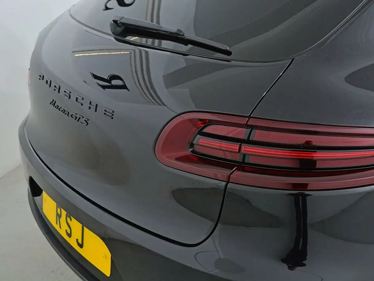 2017-porsche-macan-30-gts-ss-big-12