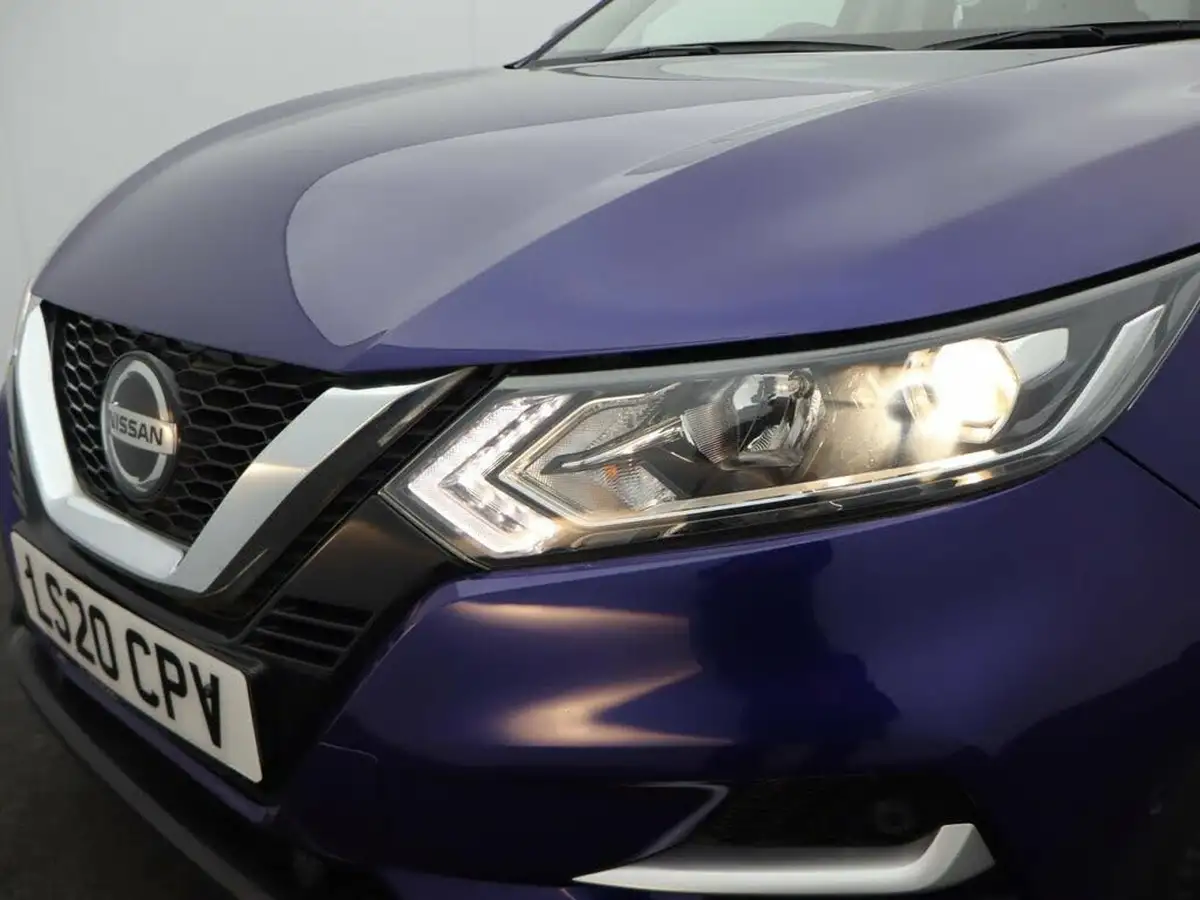2020-nissan-qashqai-15dci-n-connecta-18in-alloys-dct-big-39