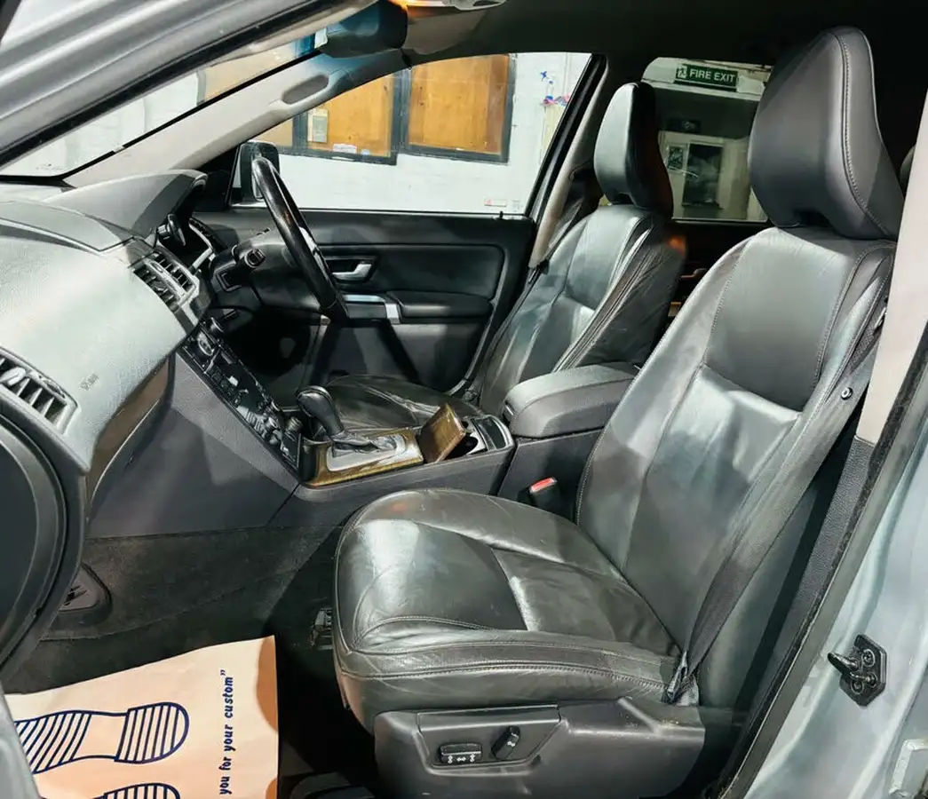 2009-volvo-xc90-24td-d5-se-lux-geartronic-big-16