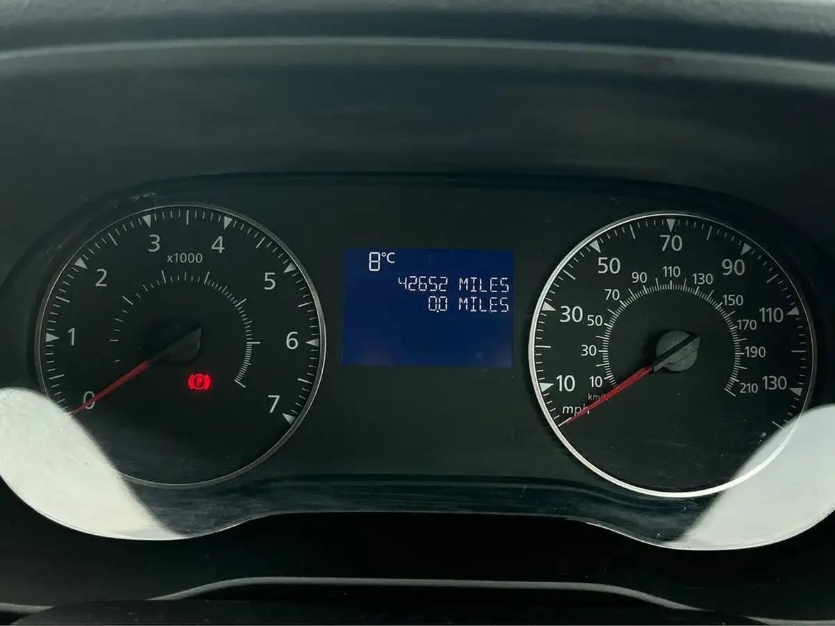 2019-dacia-duster-15dci-essential-big-21