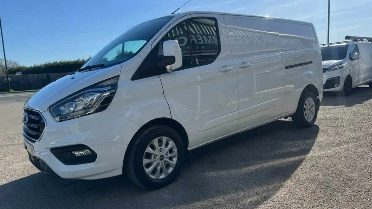 2022-ford-transit-custom-20tdci-340-l1h1-limited-170pseu6dt-auto-big-10