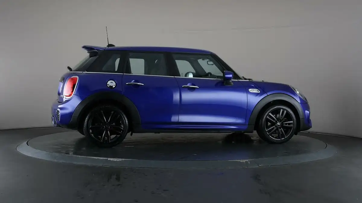 2020-mini-cooper-20-cooper-s-sport-189bhp-hatchback-5d-big-61
