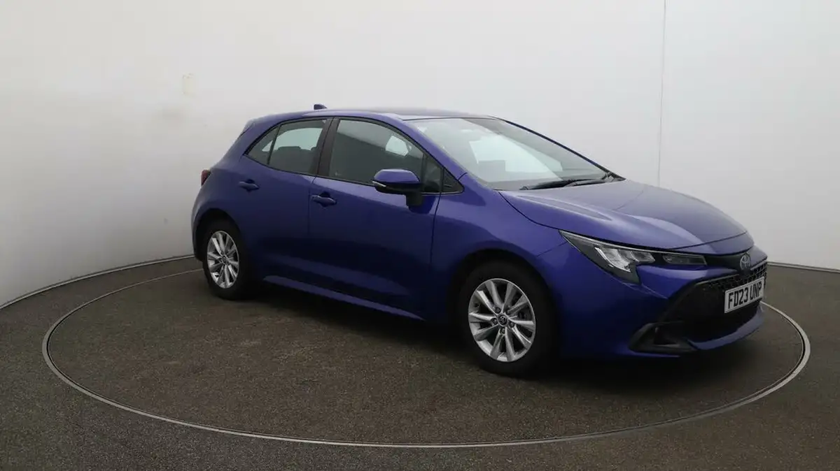2023-toyota-corolla-18-vvt-i-icon-138bhp-hatchback-5d-big-1