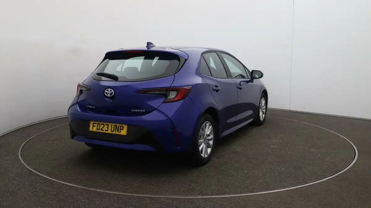 2023-toyota-corolla-18-vvt-i-icon-138bhp-hatchback-5d-big-53