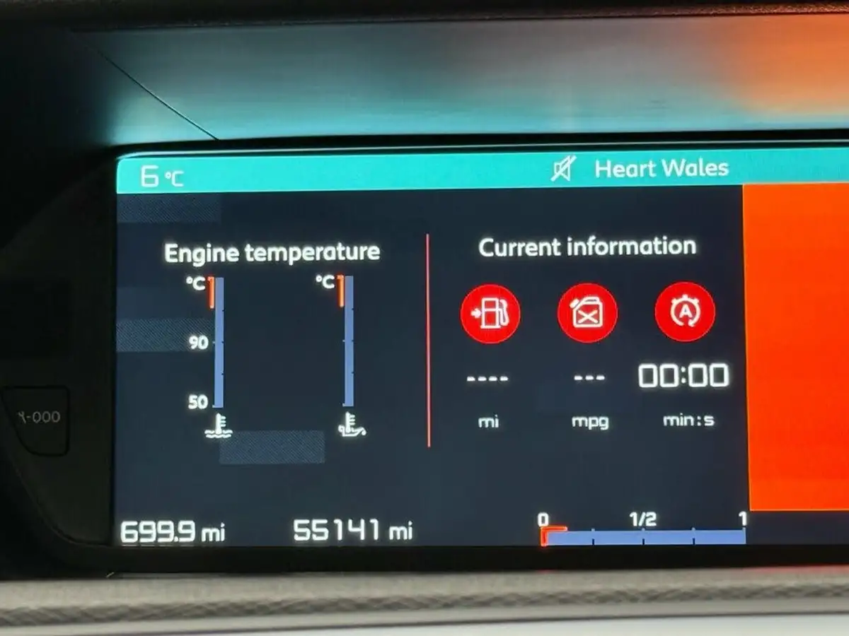 2017-citroen-grand-c4-picasso-16bluehdi-flair-big-22