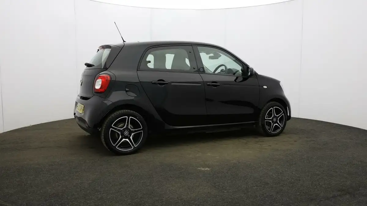 2020-smart-forfour-eq-pulse-premium-big-53
