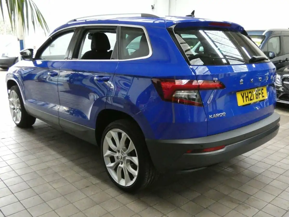 2021-skoda-karoq-15-tsi-se-l-dsg-big-15